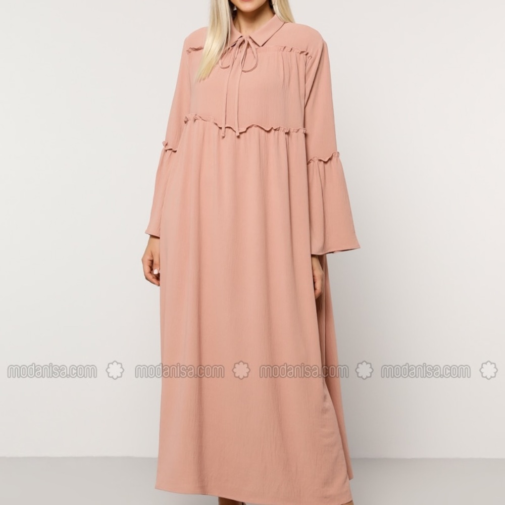 Women’s Alia Yakasi Tiered Bell Sleeve Dress in Dusty Rose Modest Sz 16 US NWT